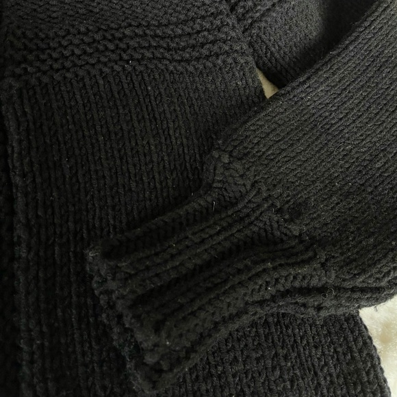 Long black Liu Jo knit with accent button - Picture 8 of 8